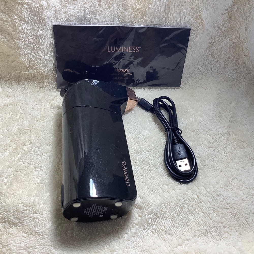 NEW Luminess Breeze Airbrush System